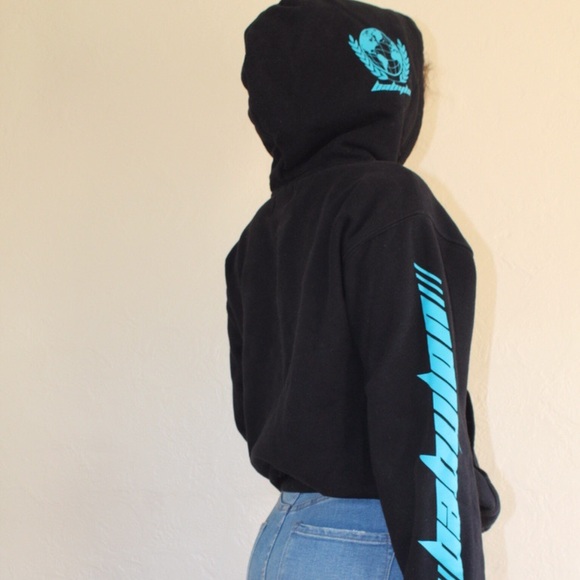 TNA Tops - FREE WITH PURCHASE Aritzia TNA Babylon hoodie